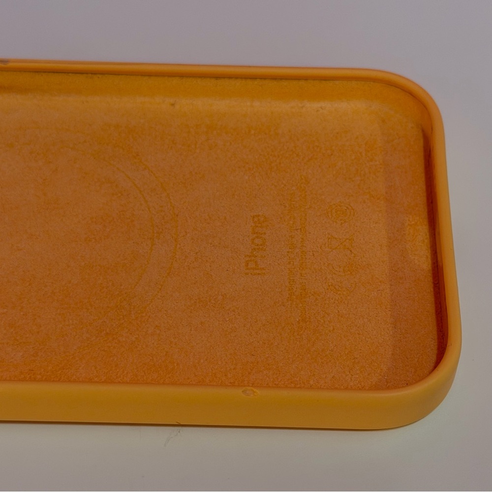 Apple iPhone 15 Silicone Case Orange Sorbet - Picture 5 of 11